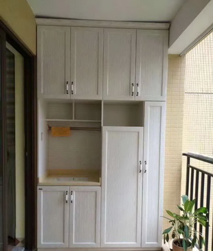 全鋁陽臺柜